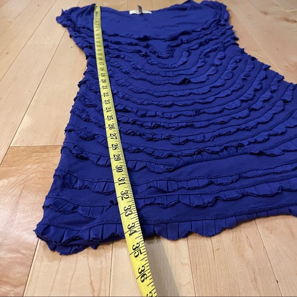 BCBG MaxAzria Runway Dress - Picture 7 of 8